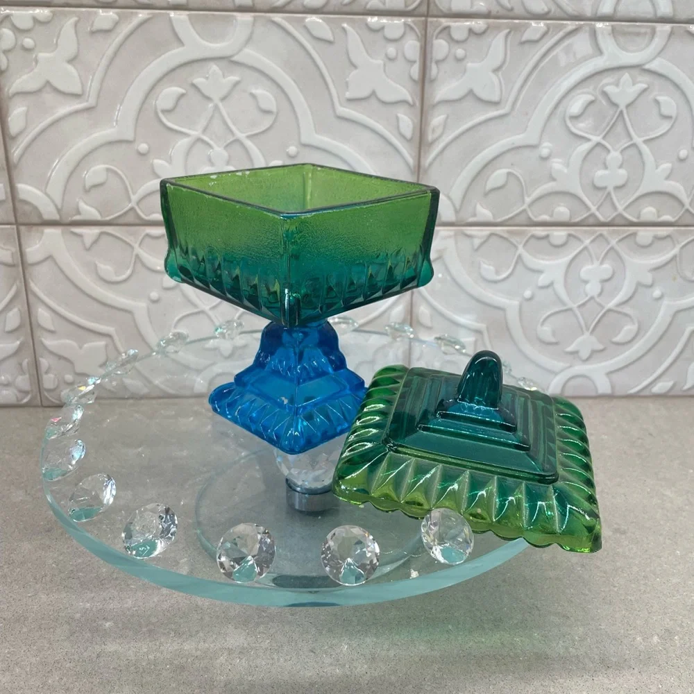 Vintage Jeannette Glass Wedding Blue Green Pedestal Covered Candy Dish With Lid - Picture 1 of 8